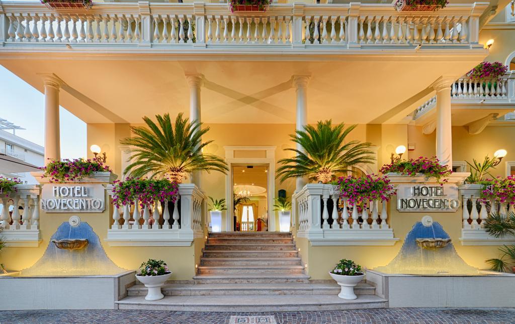Novecento Suite Hotel Ριτσόνε Εξωτερικό φωτογραφία
